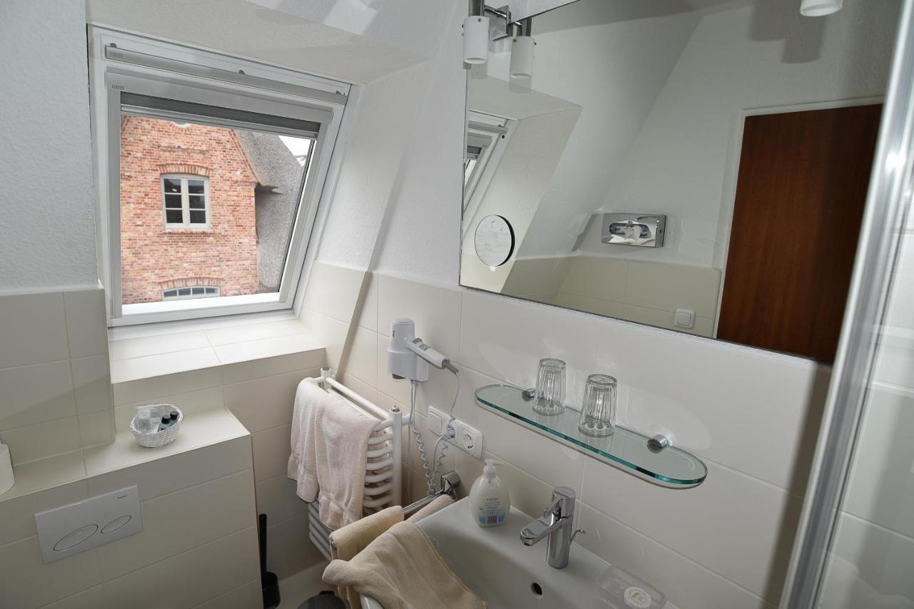 Pension Luuward 3 Sterne Superior Hotel Wenningstedt-Braderup Екстер'єр фото